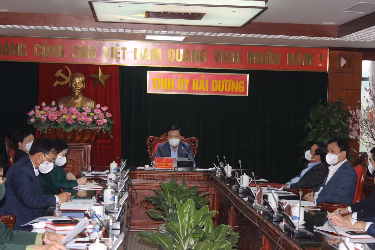 Hai Duong cach ly xa hoi toan tinh tu 0 gio ngay 16/2 de phong dich COVID-19