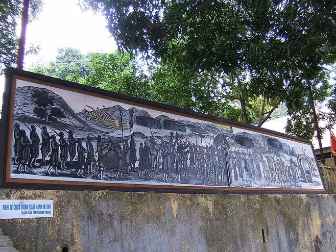 Chúa cuối cùng của nhà Trịnh là Trịnh Bồng (1740-1791). Sau khi bị Nguyễn Hữu Chỉnh đánh bại, ông bỏ đi mất tích năm 1787.