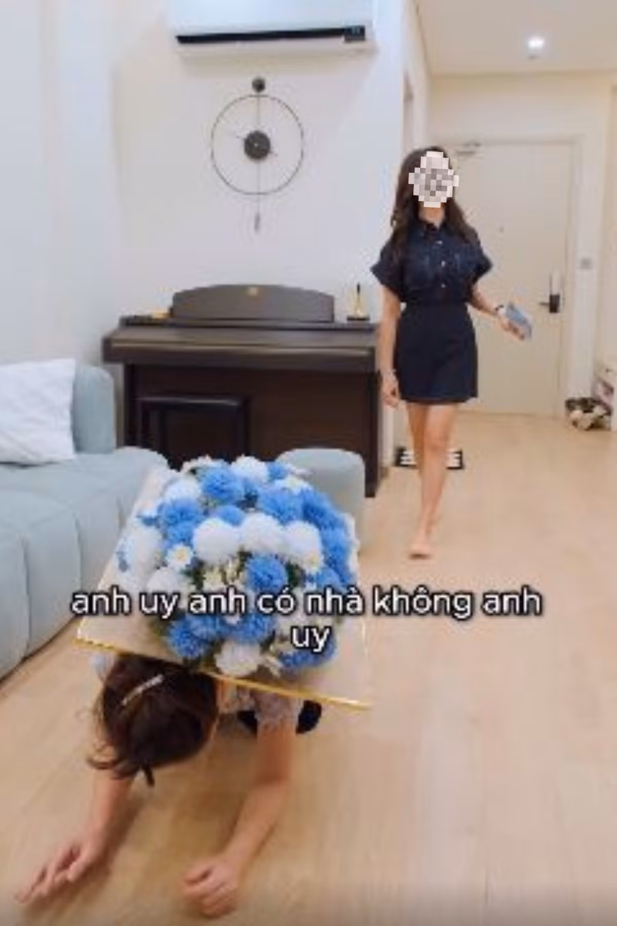 Mới đây, mạng xã hội xôn xao trước loạt phim ngắn với loạt tình tiết khó hiểu như mẹ chồng giả làm cái bàn để bắt gian con dâu, hay mẹ đóng giả gái trẻ để lừa tiền trai...