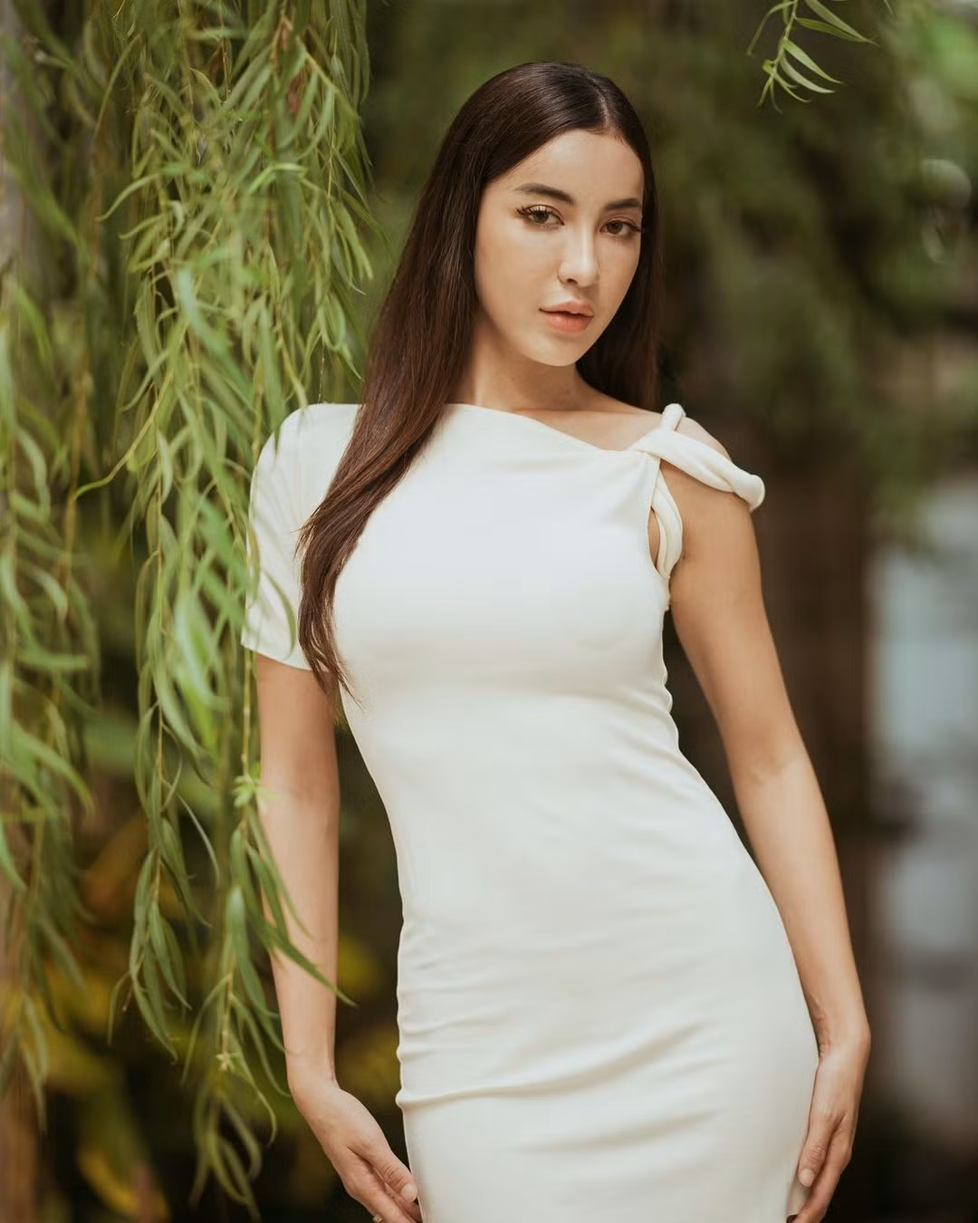 Francesca Russo là một người mẫu nội y đầy nóng bỏng của đất nước Thái Lan. Cô nàng mang hai dòng máu Thái – Ý nên có vẻ đẹp đầy quyến rũ mang nét đẹp đậm chất Châu Âu.