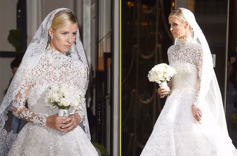 Đây được cho là một đám cưới môn đăng hộ đối khi cô dâu Nicky Hilton là người thừa kế khách sạn Hilton nổi tiếng của Mỹ, còn chú rể James Rothschild, 31 tuổi, cũng là người thừa kế của một ngân hàng lớn ở Anh.