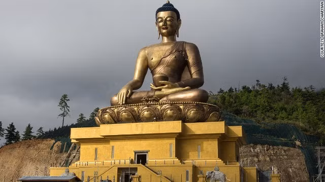 Tượng Kim Cang Phật (Bhutan): Khi hoàn thành, bức tượng làm bằng vàng và đồng này là một trong những tượng Phật cao nhất thế giới với chiều cao 51 m. Dự kiến ban đầu là hoàn thành năm 2010, nhưng thực tế thì khoảng năm sau tượng mới hoàn thiện. 47 triệu USD đã được đầu tư để đúc tượng, do công ty Aerosun của Trung Quốc bao thầu. Trong lòng tượng là 125.000 tượng Phật nhỏ cùng một căn phòng lớn để thiền.