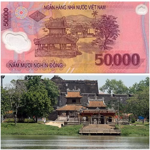 Hai công trình Nghênh Lương Đình và Phu Văn Lâu tại Huế được chọn tái hiện trên tờ 50.000 đồng polymer. Nghênh Lương Đình vốn là nơi dừng chân của nhà vua trước khi đi xuống bến sông để lên thuyền rồng hoặc làm nơi hóng mát. Phu Văn Lâu dưới thời vua Gia Long, dùng làm nơi niêm yết những chỉ dụ quan trọng của nhà vua và triều đình.