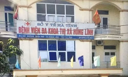 Cụ ông gãy xương sườn được chẩn đoán loãng xương sau... mãn kinh Cu ong gay xuong suon duoc chan doan loang xuong sau... man kinh