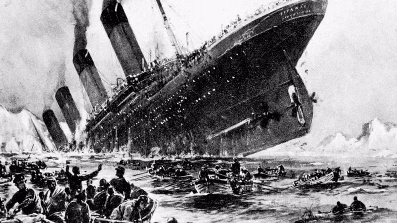 Tuy nhiên, trong chuyến vượt Đại Tây Dương đầu tiên và cũng là cuối cùng của nó, Titanic đã đâm vào một tảng băng trôi và chìm vào ngày 15/4/1912, khiến hơn 1.500 người tử nạn. (Ảnh: Britannica)