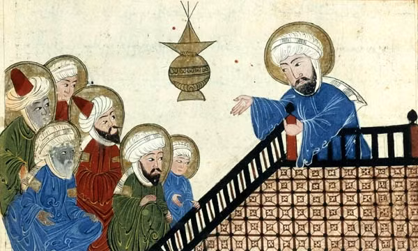 Vào thời Trung cổ, đạo Hồi có sự phát triển mạnh. Sau cái chết của nhà tiên tri Muhammad năm 632, Hồi giáo lan tỏa ra phần lớn khu vực châu Âu. Vào thời kỳ đỉnh cao, số lượng người theo đạo Hồi lớn gấp ba lần so với đạo Cơ đốc.