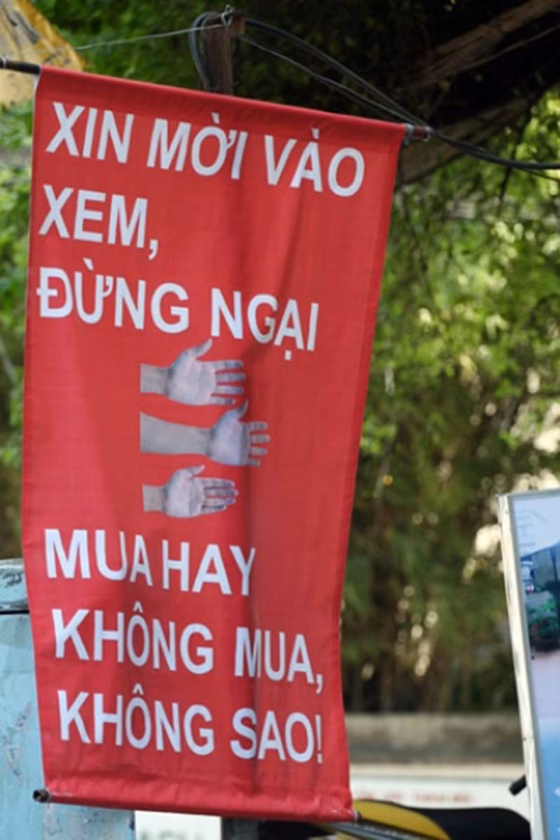 Biển quảng cáo này đã đánh trúng tâm lý "hay ngại" của khách hàng. Ảnh: Tổng hợp