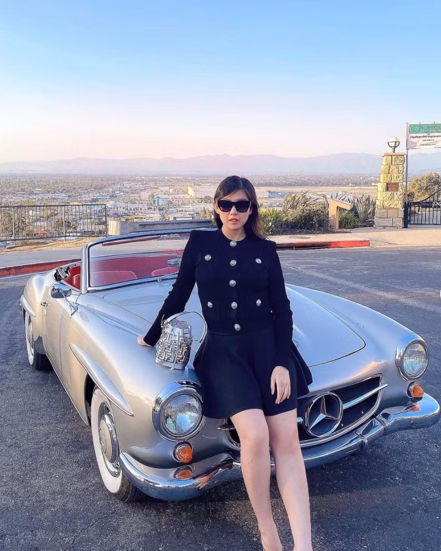 Dưỡng thai chuẩn quý tộc, “chị đại” làng rich kid khiến netizen trầm trồ Duong thai chuan quy toc, “chi dai” lang rich kid khien netizen tram tro