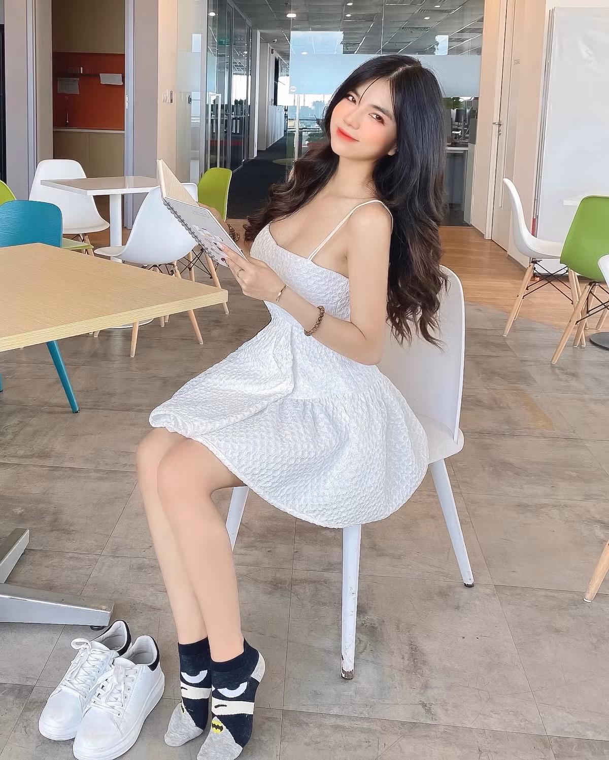 Cách đây không lâu, Mai Dora khiến dân mạng xôn xao khi bất ngờ ngất xỉu ngay trong lúc livestream.