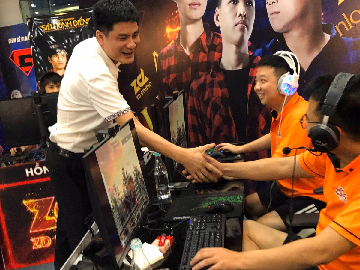 Duong day danh bac qua game De che: Giao dich nghin ty, thu loi bao nhieu?-Hinh-10