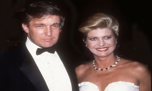 Nếu như trong sự nghiệp kinh doanh, Tổng thống Trump từng thành công với nhiều hợp đồng hàng tỷ USD thì trong cuộc sống gia đình, ông có vẻ cũng khá thành công với những hợp đồng hôn nhân khi đưa ra các thỏa thuận với tất cả 3 người vợ trước khi kết hôn.