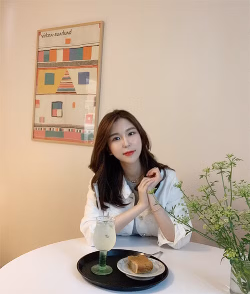 Hot girl Han Quoc giam gan 5kg trong 1 tuan nho an khoai lang