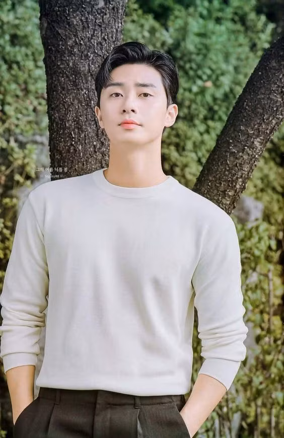 Bí kíp giúp mỹ nam Park Seo Joon sở hữu làn da đẹp không tì vết - Hình 5 Bi kip giup my nam Park Seo Joon so huu lan da dep khong ti vet-Hinh-5