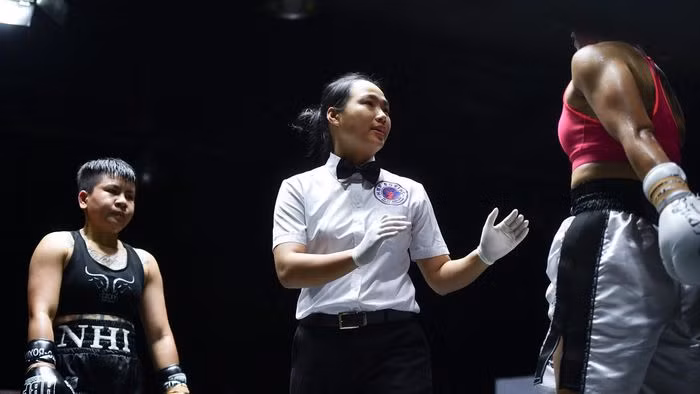 Nữ trọng tài boxing đầu tiên của Việt Nam - Hình 7 Nu trong tai boxing dau tien cua Viet Nam-Hinh-7