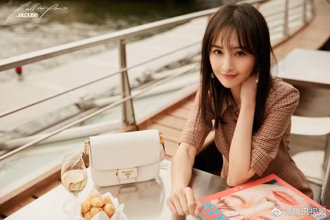 Cô cho rằng những dòng sản phẩm này thân thiện với làn da, hạn chế tình trạng kích ứng ngay cả khi da bạn đang “đỏng đảnh” nhất. Khi chọn các sản phẩm dưỡng trắng, cô cũng ưu tiên chọn những sản phẩm có chiết xuất từ thiên nhiên. Ảnh: Internet.