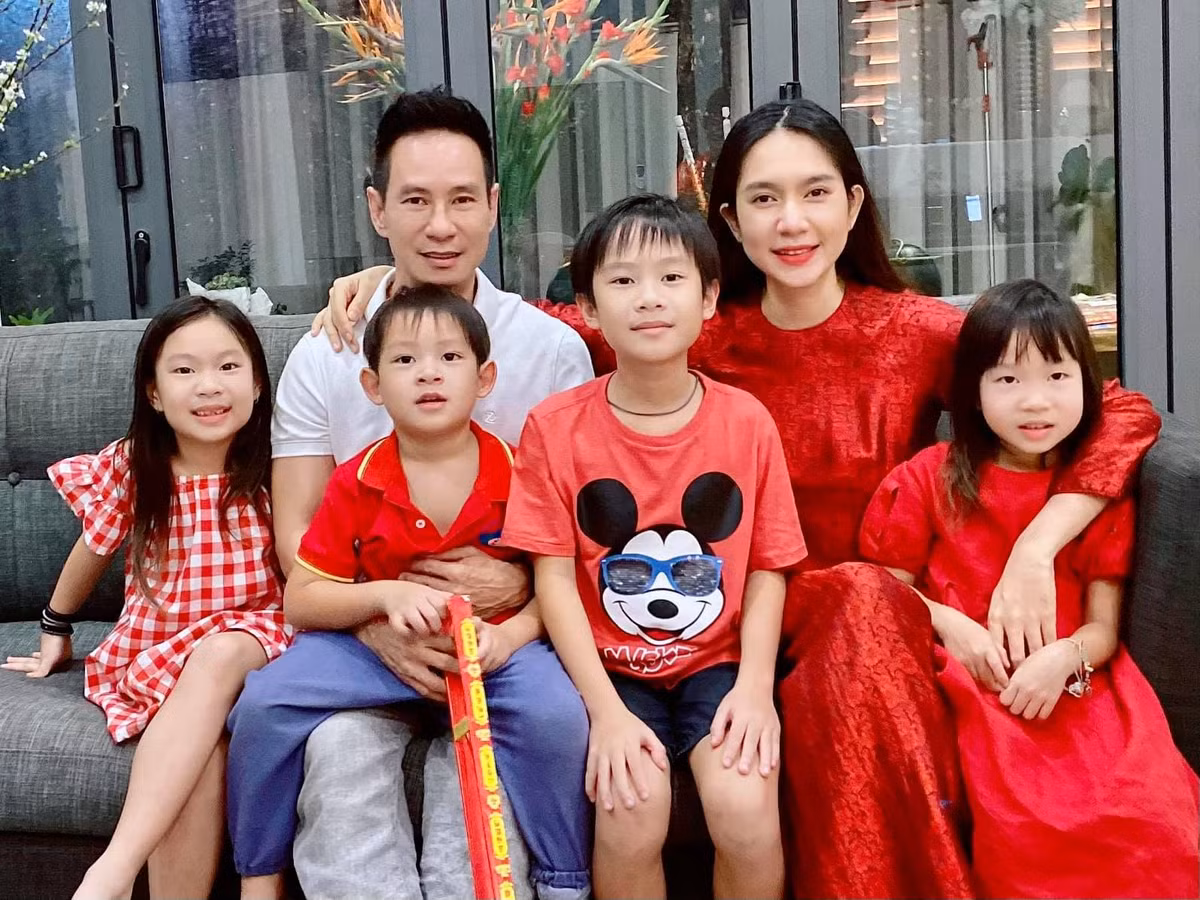 Ba xa Ly hai chia se bi quyet duong da, giu dang cuc nuot