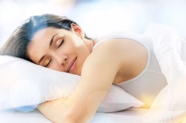 Hội chứng myoclonic thường có hiện tượng đau nửa đầu, chóng mặt... nên phải đến bệnh viện để chụp CT não bộ hoặc MRI để loại trừ các rối loạn não.