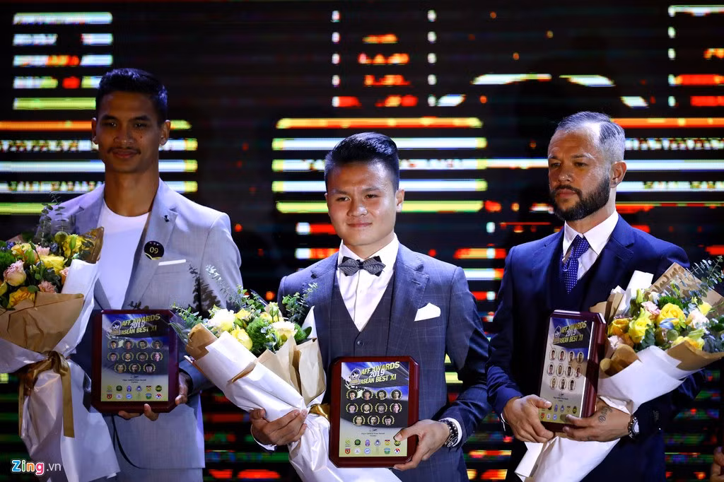 Trước đó, Quang Hải cũng có tên trong đội hình tiêu biểu Đông Nam Á 2019.