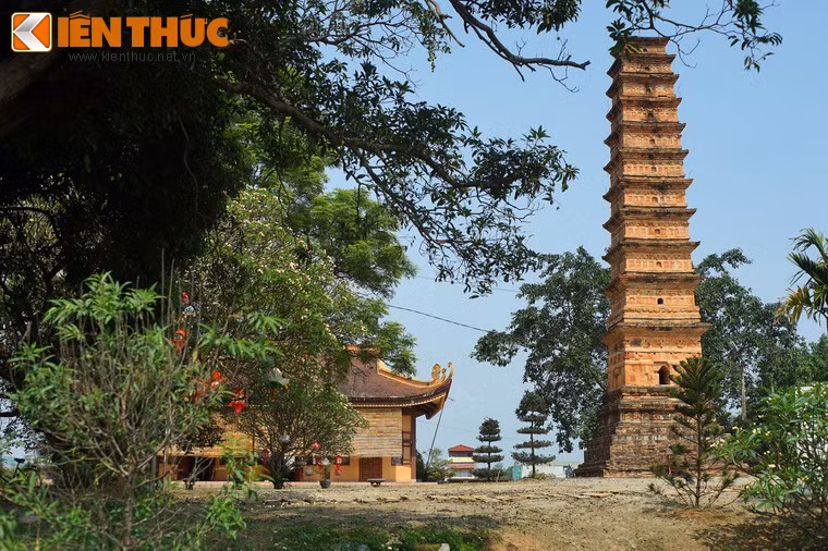 Ngày nay, tháp Bình Sơn được coi là một trong những di tích lịch sử và nghệ thuật - kiến trúc có giá trị quan trọng bậc nhất trên lãnh thổ Việt Nam.