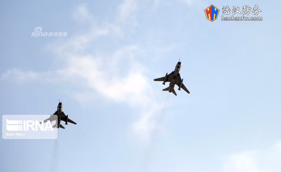 Năm 2018, Iran đã nâng cấp thành công 10 chiếc Su-22, cho phép những tiêm kích - bom cổ lỗ sĩ này mang theo được bom thông minh và chia sẻ dữ liệu từ máy bay không người lái để điều khiển được tên lửa hành trình. Nguồn ảnh: IRNA.