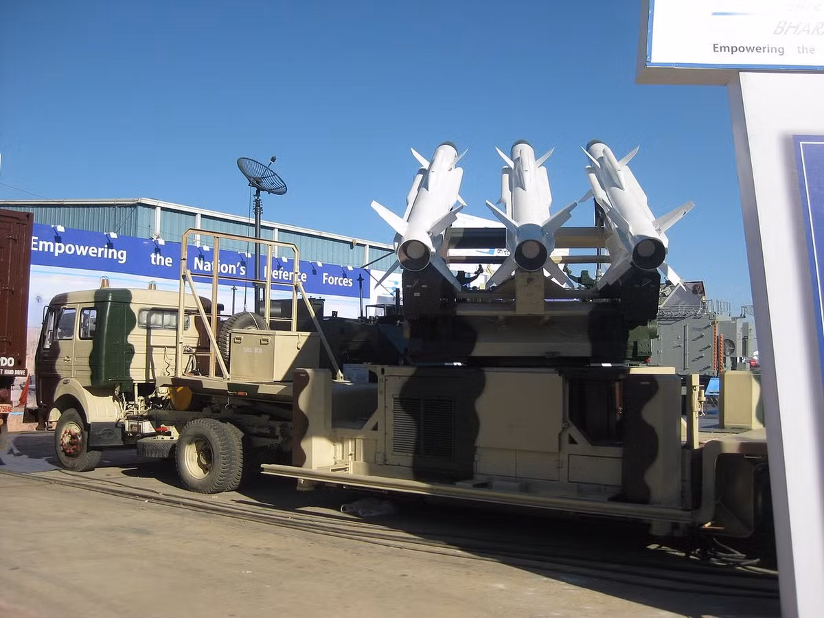 Số lượng đạn tên lửa này được cho là để trang bị cho 6 sư đoàn tên lửa Akash sẽ sớm được nước này triển khai ở khu vực biên giới giáp ranh Pakistan và Trung Quốc.