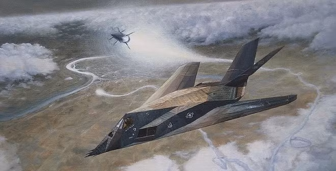 Ngay khi hình ảnh chiếc F-117 bay trở lại được đăng tải, nhiều chuyên gia đã cho rằng, có thể một vài chiếc F-117 được giữ lại để thử nghiệm công nghệ: hệ thống theo dõi và tìm kiếm hồng ngoại; radar; khẩu đội tên lửa đất đối không; máy bay chiến đấu thế hệ 6; nền tảng máy bay cảnh báo sớm hoặc UCAV.