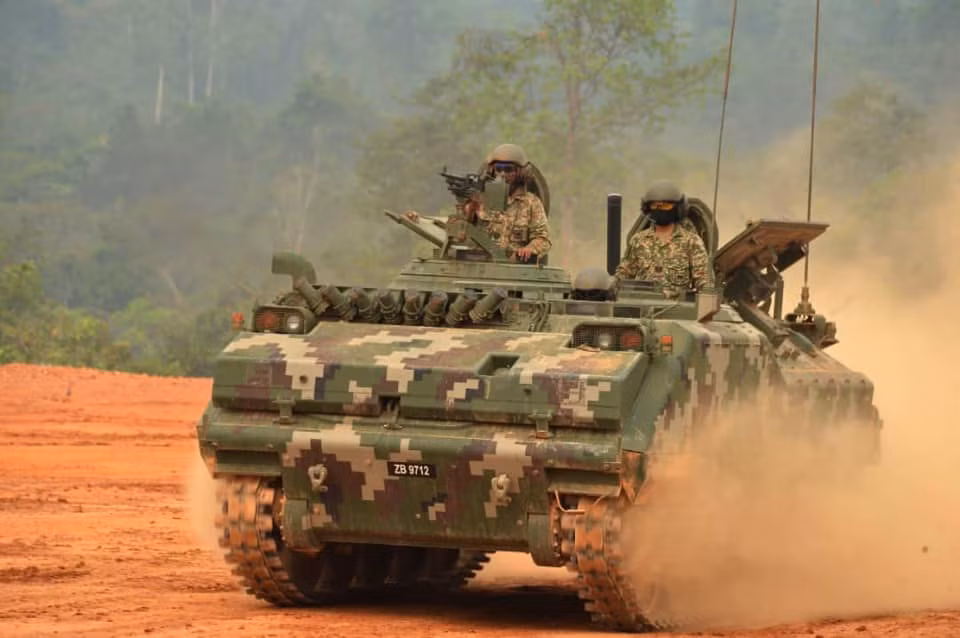 Xe bọc thép chiến đấu ACV 300 Adan do Malaysia và Thổ Nhĩ Kỳ hợp tác sản xuất, hiện trong biên chế của Malaysia đang có 267 chiếc loại này. Nguồn ảnh: Tentera Darat Malaysia.