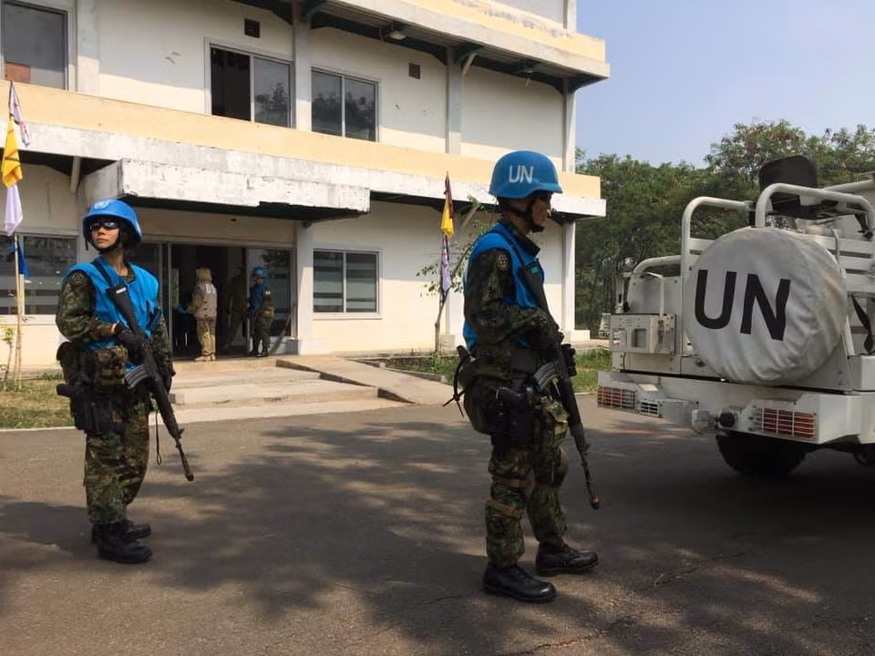 Việc được đào tạo ở môi trường nước ngoài là điều cực kỳ quan trọng, cho phép người lính cơ hội được học hỏi việc thực hiện nhiệm vụ ở những vùng đất xa lạ và đặc biệt là có cơ hội phối hợp, hiệp đồng với các binh lính nước bạn. Nguồn ảnh: Indonews.