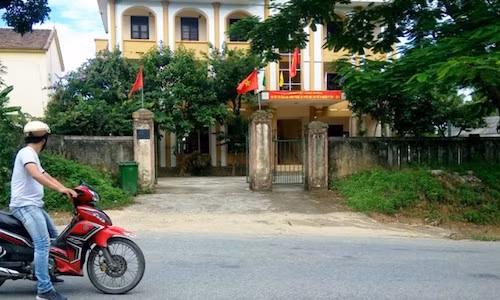Quang Binh thong bao tim Giam doc rung phong ho "mat tich"