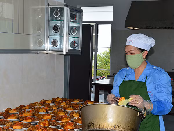 Dieu chua biet ve chuyen an cua phi cong tiem kich Viet Nam-Hinh-2