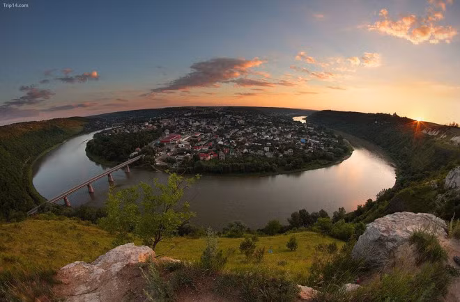 Khám phá những điểm du lịch đẹp đến nao lòng ở Ukraine - Hình 11 Kham pha nhung diem du lich dep den nao long o Ukraine-Hinh-11