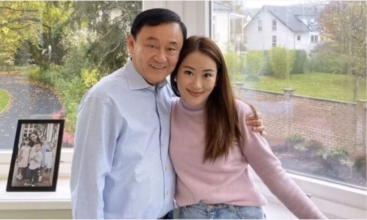 Nhan sac con gai ut tai gioi cua cuu Thu tuong Thai Lan-Hinh-3