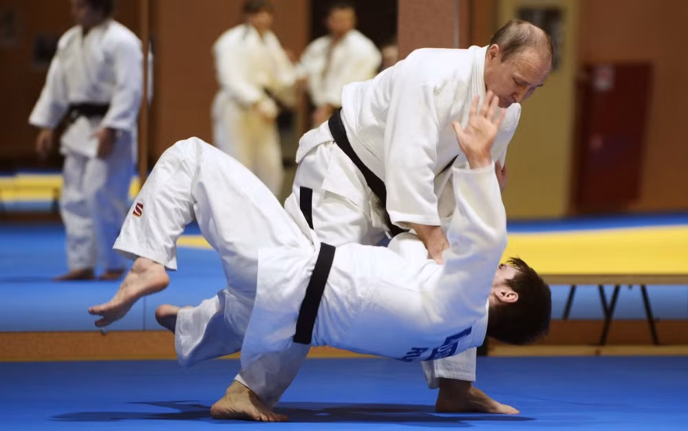 Là một người yêu thể thao và thích khám phá thiên nhiên, không khó để bắt gặp Tổng thống Vladimir Putin trong nhiều hoạt động khác nhau.