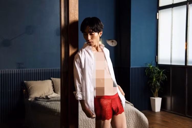 Cong ty Nhat gay choang vi ra mat do lot ren cho nam gioi