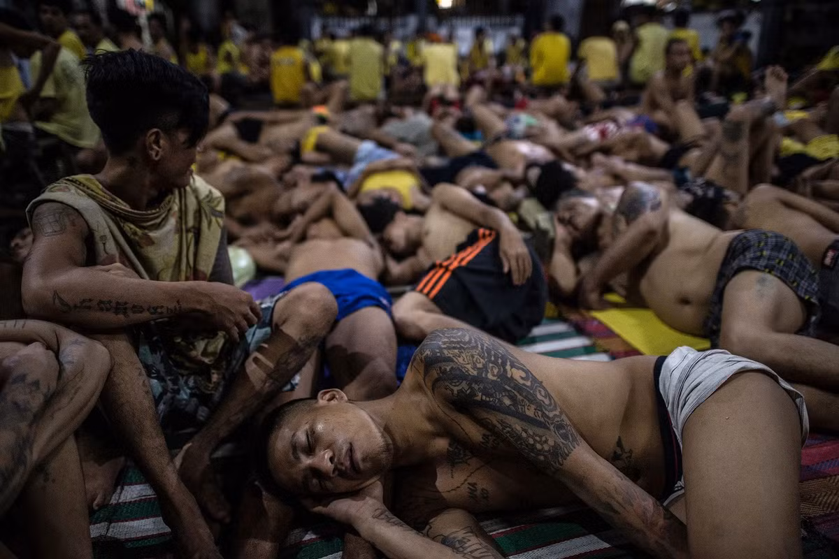 Kinh hai canh tu nhan chen chuc trong nha tu Philippines-Hinh-4