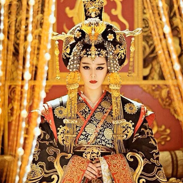 Sau khi đánh chết người, Lý hoàng hậu thông báo với Tống Quang Tông rằng mỹ nhân này bị bệnh nặng dẫn tới qua đời.