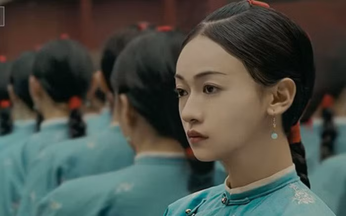 Vi sao cung nu “so vo mat” khi trong coi lang mo vua chua?