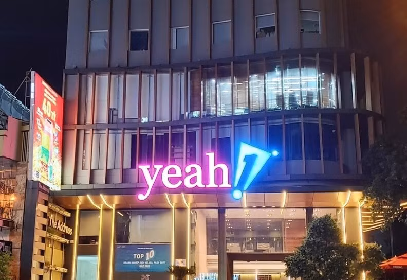 Cổ phiếu Yeah1 quay đầu 'lau sàn' sau 7 phiên tăng kịch trần Co phieu Yeah1 quay dau 'lau san' sau 7 phien tang kich tran