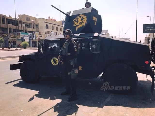 Binh lính trong lực lượng đặc nhiệm Iraq được trang bị đầy đủ tới tận chân răng và là mũi nhọn của lực lương vũ trang Iraq trong cuộc chiến giành lại quyền kiểm soát lãnh thổ với phiến quân IS. Nguồn ảnh: Sina.