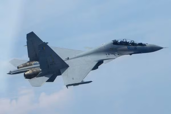 Malaysia dieu Su-30 tap tran voi My tren Bien Dong-Hinh-4