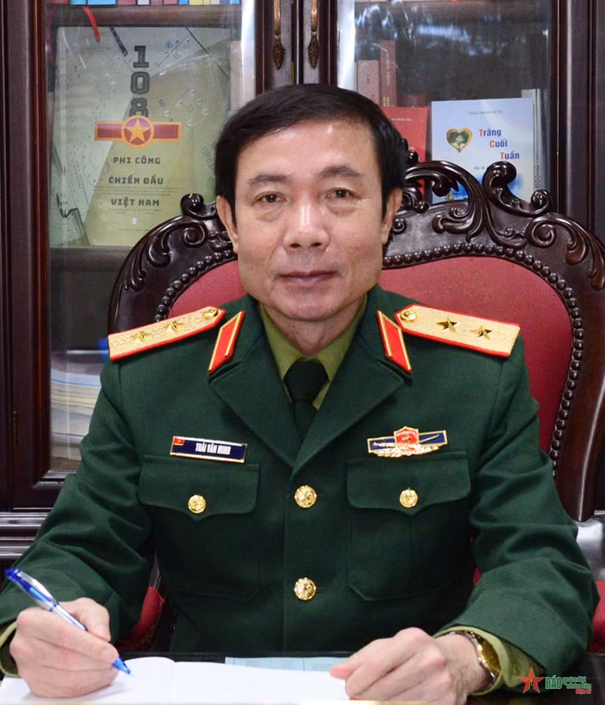Truong THPT Dong Loc - 50 nam trong nguoi noi coi thieng bat tu-Hinh-4
