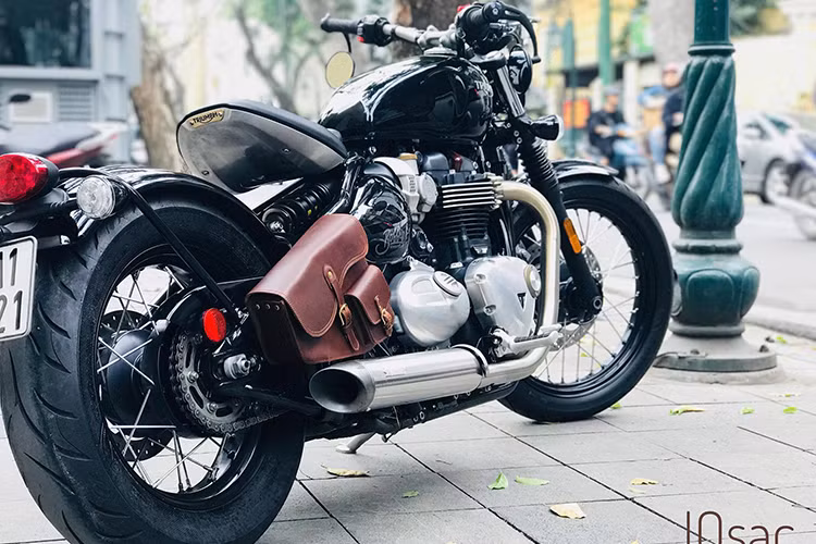 Hồng Đăng có sở thích sưu tập xe mô tô.