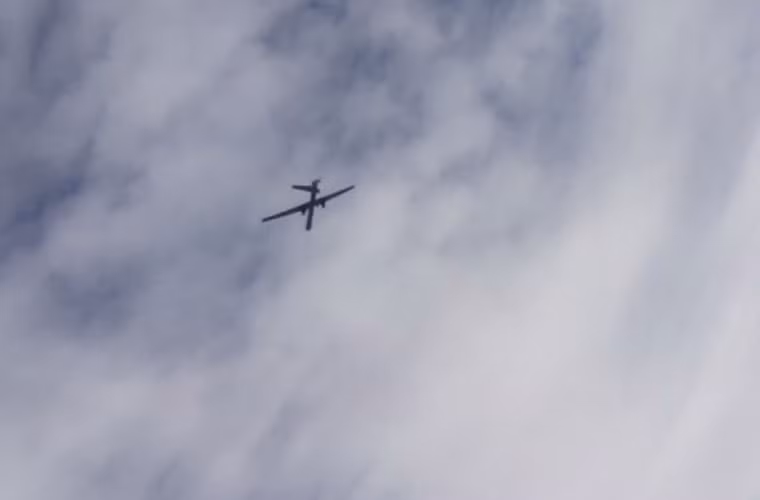 Đây không phải là lần đầu tiên Su-30SM phải đánh chặn UAV Mỹ.