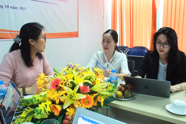 Giao lưu trực tuyến: Viện phí tăng, chất lượng dịch vụ có tăng? - Hình 6 Giao luu truc tuyen: Vien phi tang, chat luong dich vu co tang?-Hinh-6