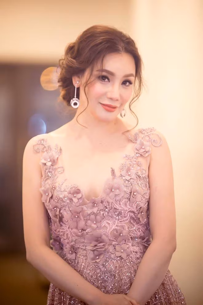 5 my nhan thoi tre yeu som, den tuoi bam thanh gai e lau nam-Hinh-8