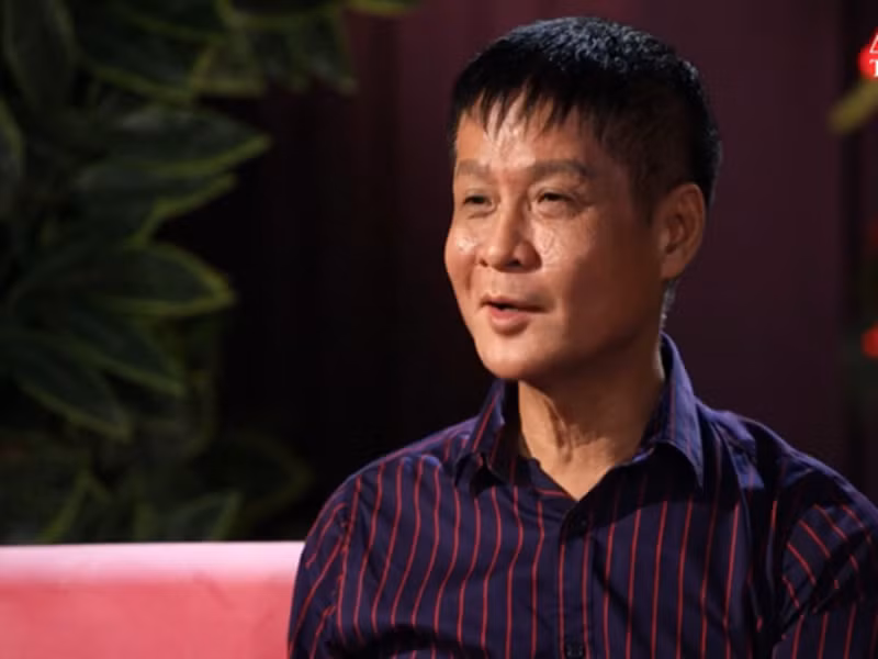 Năm 2003, anh ra mắt phim “Gái nhảy” đạt doanh thu tới 13 tỷ. Bộ phim còn được coi là mở màn cho trào lưu phim ảnh giải trí của màn bạc Việt Nam. Sau “Gái nhảy”, Lê Hoàng thực hiện các bộ phim “Lọ Lem hè phố”, “Nữ tướng cướp”. Ảnh: Dân Trí