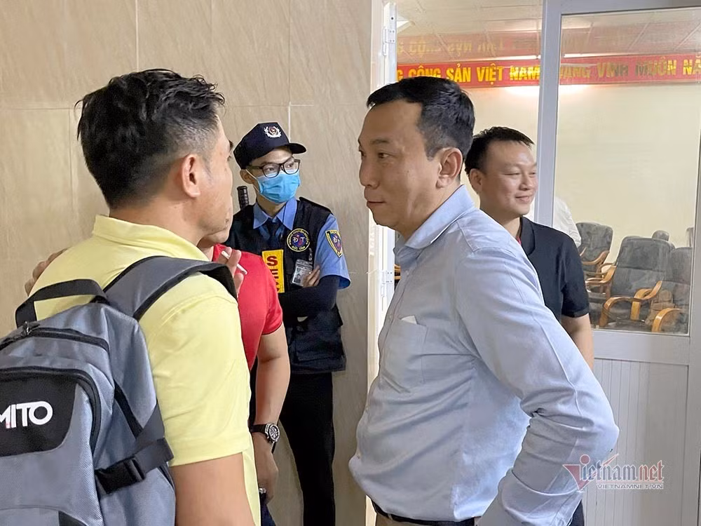 Tuyen Viet Nam chot ‘quan xanh’ giao huu truoc khi di UAE-Hinh-2