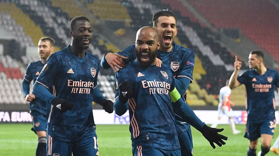 Xac dinh 2 cap dau ban ket Europa League-Hinh-2