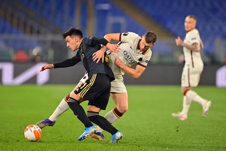 Xac dinh 2 cap dau ban ket Europa League-Hinh-3