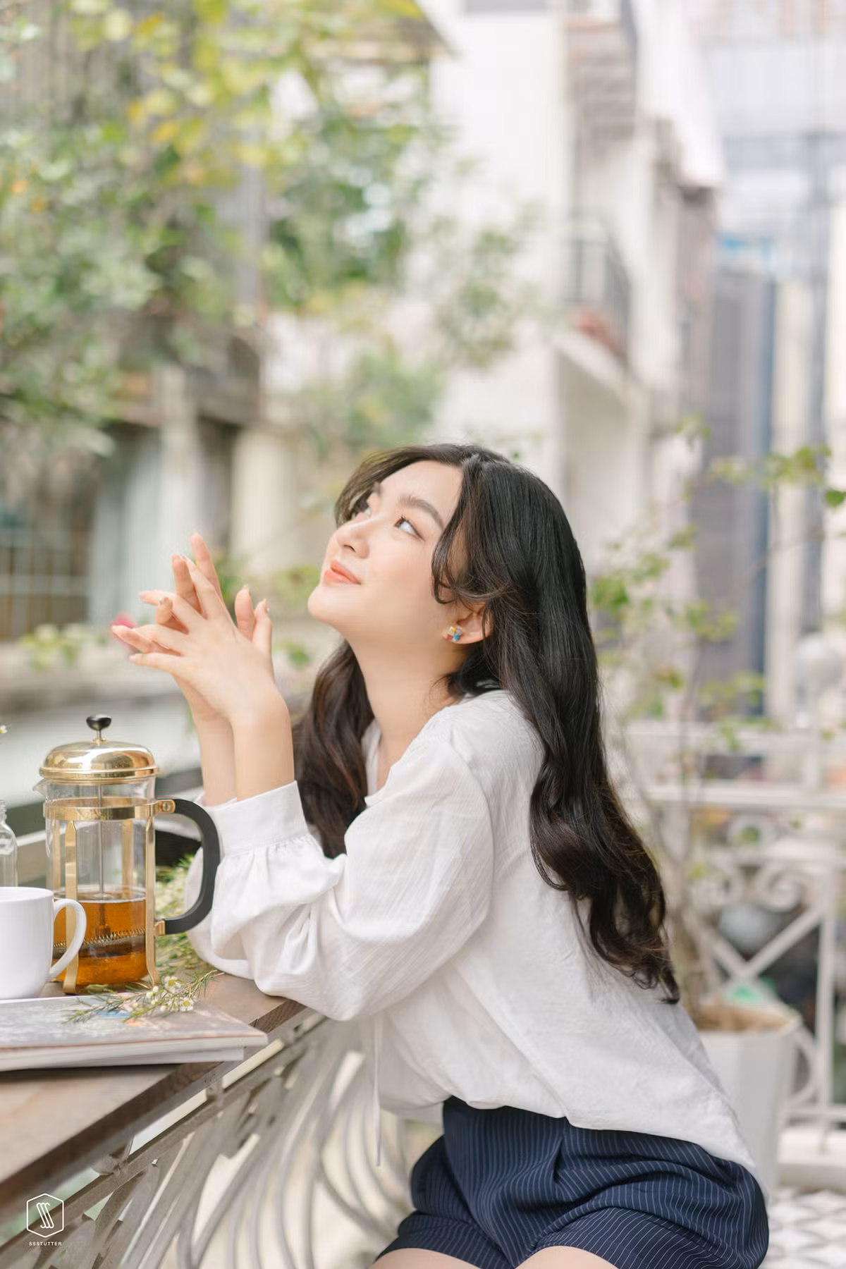 Trang Đào từng xuất sắc đứng trong top 15 Thủ lĩnh sinh viên Học viện Ngoại giao 2020. Tại Trung Quốc, cô cũng là sinh viên có thành tích cao nhất nhì trong lớp.